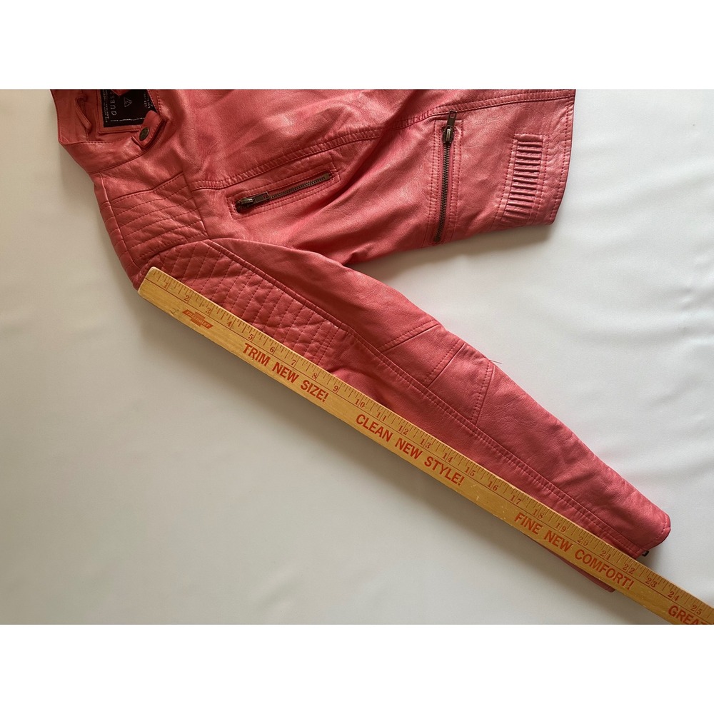 Guess Pink Faux Leather Moto Jacket Quilted Detail Zipper Pockets Size XS - Picture 4 of 8